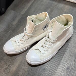 Converse Chuck Taylor II high tops with lunarlon